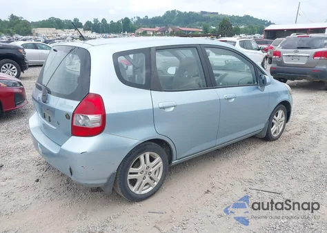 2007 Honda Fit from USA, damaged, VIN JHMGD37437S036954